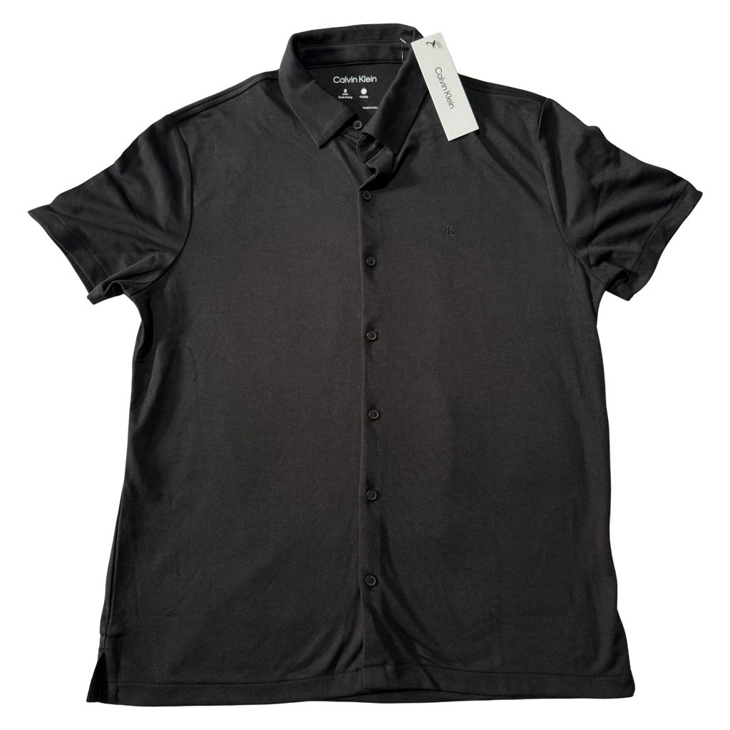Camisa negra con botones de Calvin Klein
